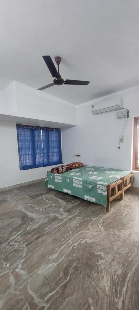 Parthasarathy Homestay Vacation rental in Thiruvananthapuram