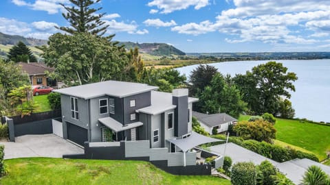 Property building, Day, Natural landscape, Lake view