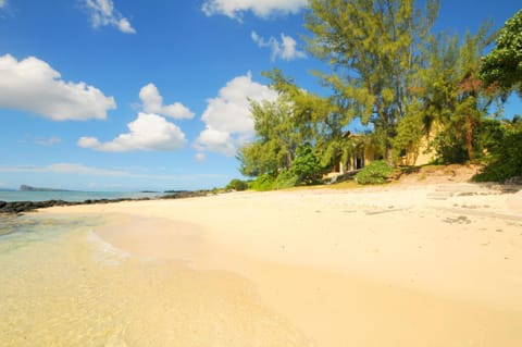 Property building, Beach