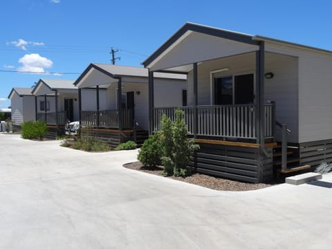 Dalby Tourist Park Campground/ 
RV Resort in Dalby