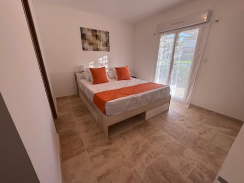 LES TOURMALINES 8 couchages Villa in Fontvieille