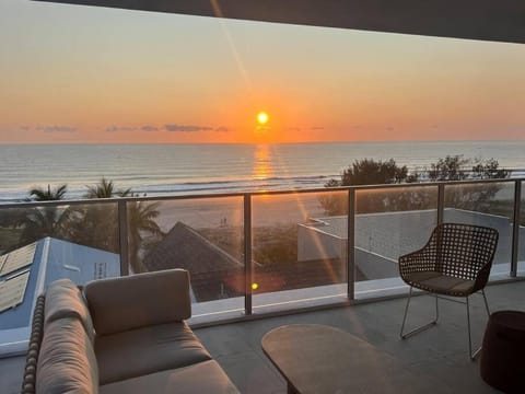 Balcony/Terrace, Sunrise