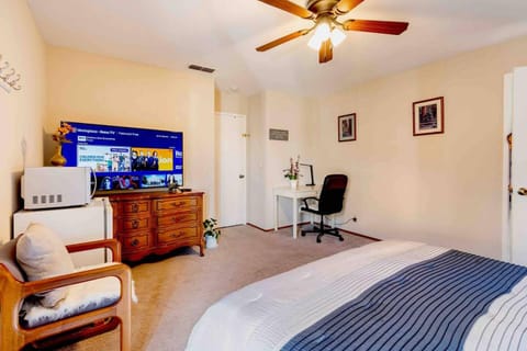 Master Suite Vacation rental in Roseville