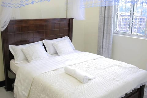 Mera Homes Bed and Breakfast in Kampala