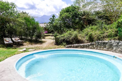 Hillside Retreat – Africa Amini Life Haus in Kenya