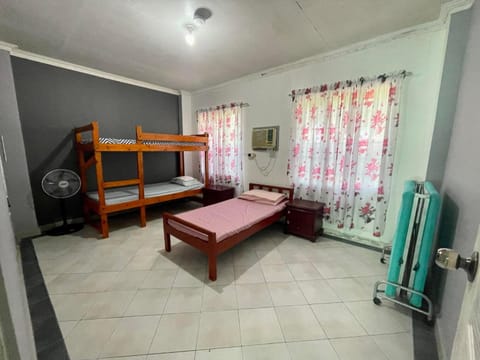 Whiteplace Transient House Apartment in Cordillera Administrative Region