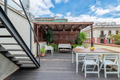 Rooftop Penthouse Double Terrace Apartment in L'Hospitalet de Llobregat