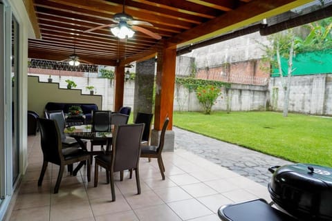 Balcony/Terrace, Seating area, Garden view