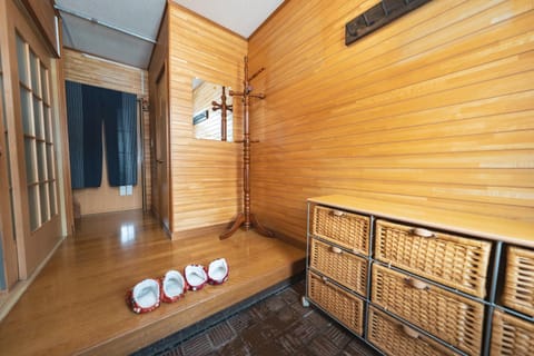 Motomachi House Apartment in Furano