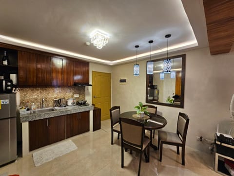 Executive Suite Condo 1 Apartment in Dumaguete