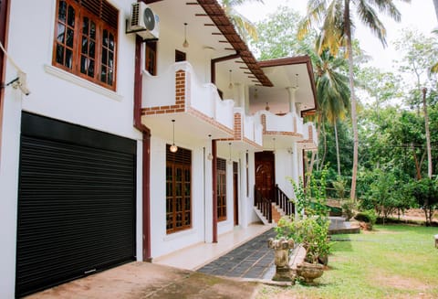 Property building, Garden view