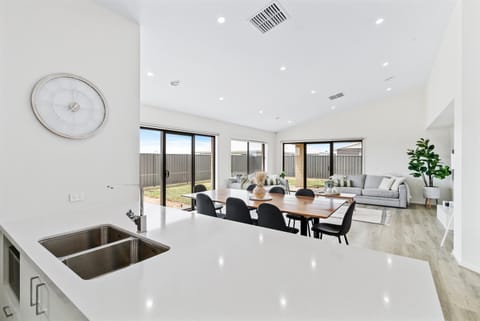 Yarrawonga Getaway House in Yarrawonga