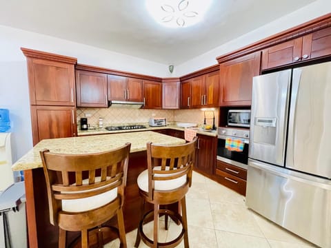 Kitchen or kitchenette, Dining area, dishwasher, oven, toaster