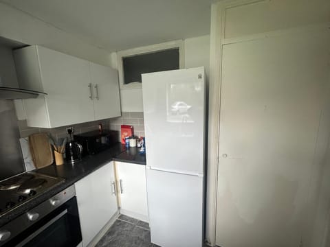 Lovely apartment in barking Apartment in Barking