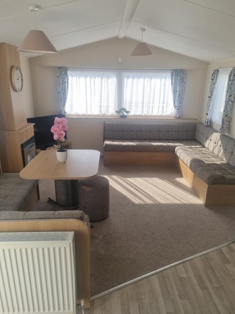 Trecco bay caravan hire porthcawl Apartment in Porthcawl