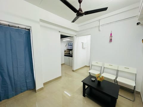 1BR Service Apt In Parel by Flora Stay Apartment in Mumbai