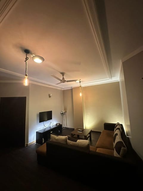 Lux 2 Bed Apt-Near Airport Apartment in Lahore