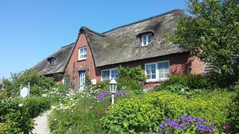 Tammwarfthuus Apartment in Nordfriesland