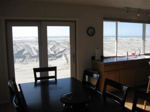 The Beach House House in Waldport