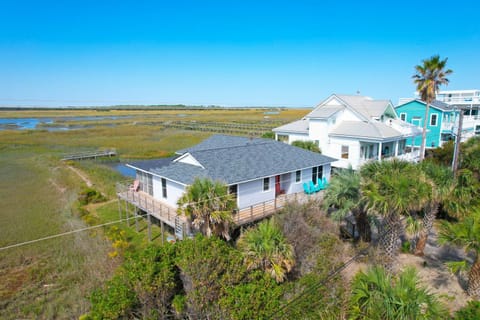 Fifi's Fabulous Folly House in Folly Beach