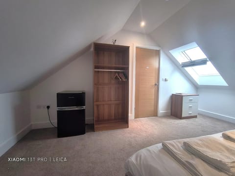 Peaceful Double Room Vacation rental in Bromley