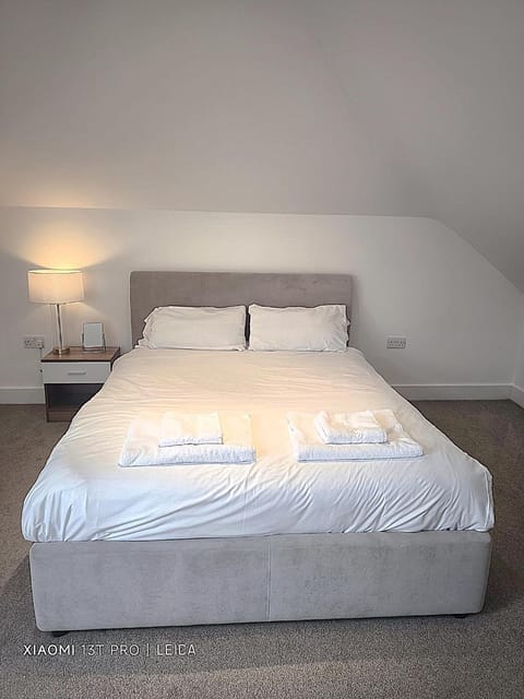 Peaceful Double Room Vacation rental in Bromley