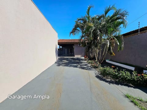 Casa com piscina e churrasq prox paraguai itaipu House in Foz do Iguaçu