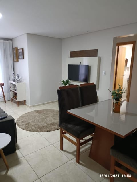 Apartamento São Cristovão - Acesso facil a BR para o show Rural Apartment in Cascavel