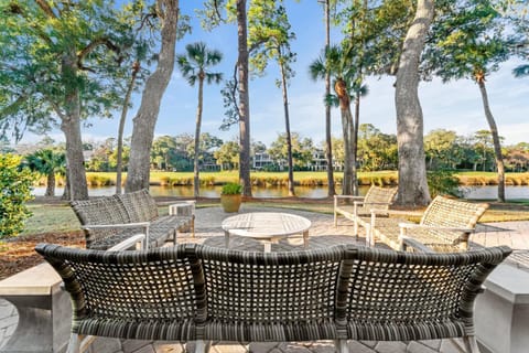 Patio, Natural landscape, Garden view, Lake view