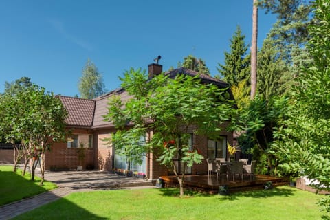 Luxury villa with sauna in the pine forest close to Vilnius city centre Villa in Vilnius