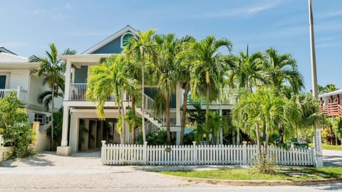 Belle of the Beach by Last Key Realty House in Key West