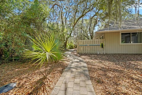 Property building, Natural landscape