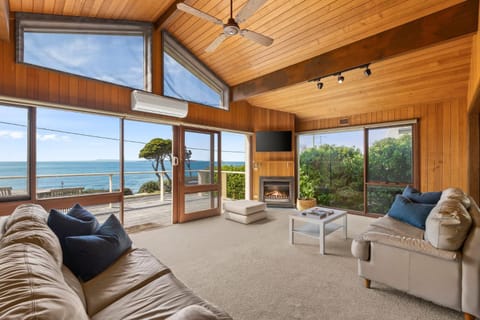 View (from property/room), Living room, Seating area, Sea view