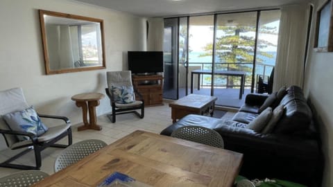 Gazeaway Unit 3 Apartment in Kings Beach