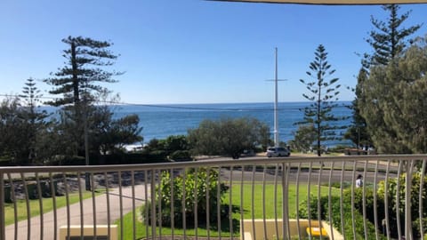 Sea Eagles Unit 4 Apartment in Kings Beach