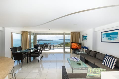 Ocean Sunsets - Skiathos Apartment hotel in Whitsundays