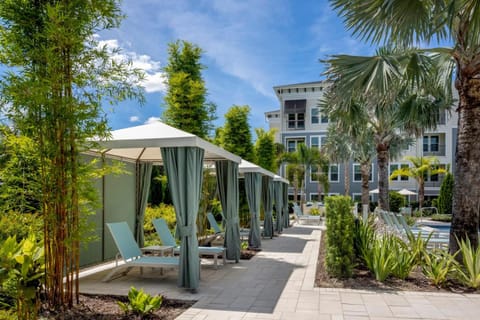 Property building, Day, Garden, Garden view