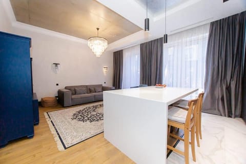 Esentai City, 2 bedrooms Apartment in Almaty