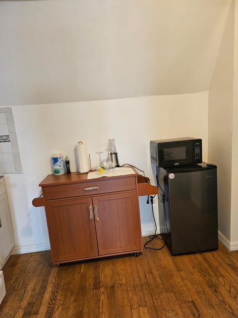 UD guest house Apartment in East Orange