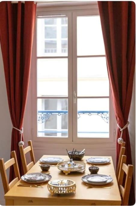 Versaillais au pied du Château Apartment in Versailles