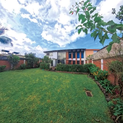 Property building, Day, Garden, Garden view