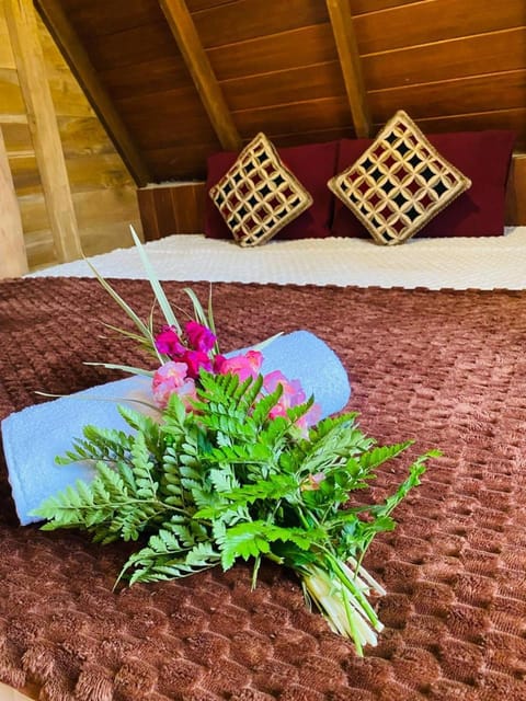 The tranquil wooden cabana Luxury tent in Nuwara Eliya