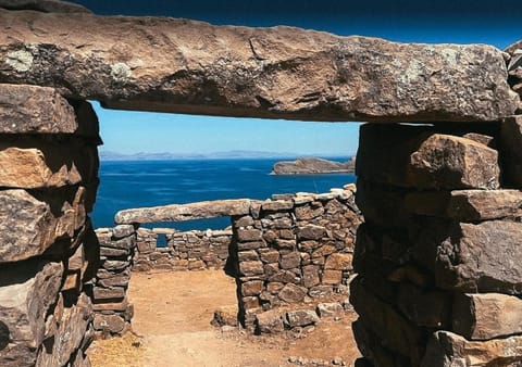 Hostal Inti Uma Kala Comunidad Challapampa Nature lodge in Puno, Peru