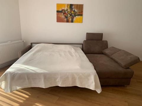 Helle freundliche Wohnung mit Terrasse, 80m2 Apartment in Karlsruhe