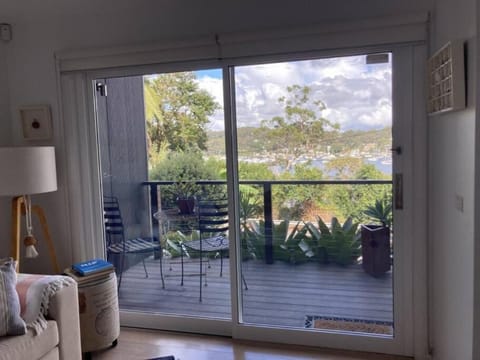 Surf'n'Joe luxury one bedroom suite Apartment in Pittwater Council