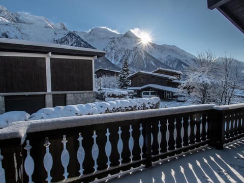 Chalet spacieux à Chamonix pour 9 pers, animaux admis, wifi, parking - FR-1-343-256 Chalet in Les Houches