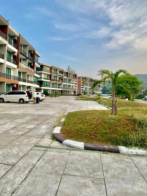 Naithon Stellary Condo Apartment in Choeng Thale