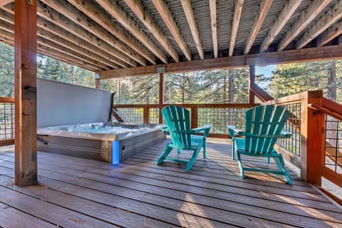 Northstar Retreat with Hot Tub & FREE Shuttle Access House in Northstar Drive