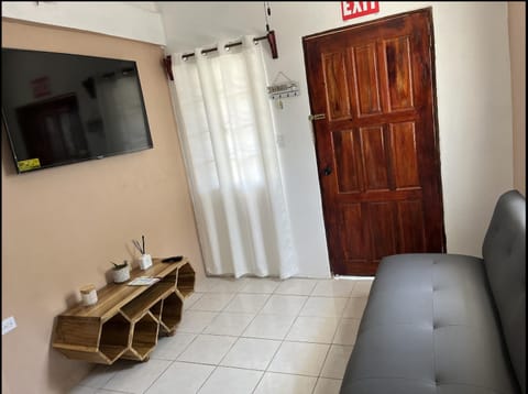 Casa De Shangrila Apartment in Belize City