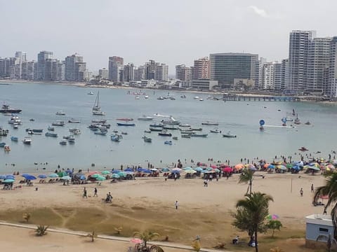 Apartamento en malecón de Salinas hermosa vista Apartment in Salinas